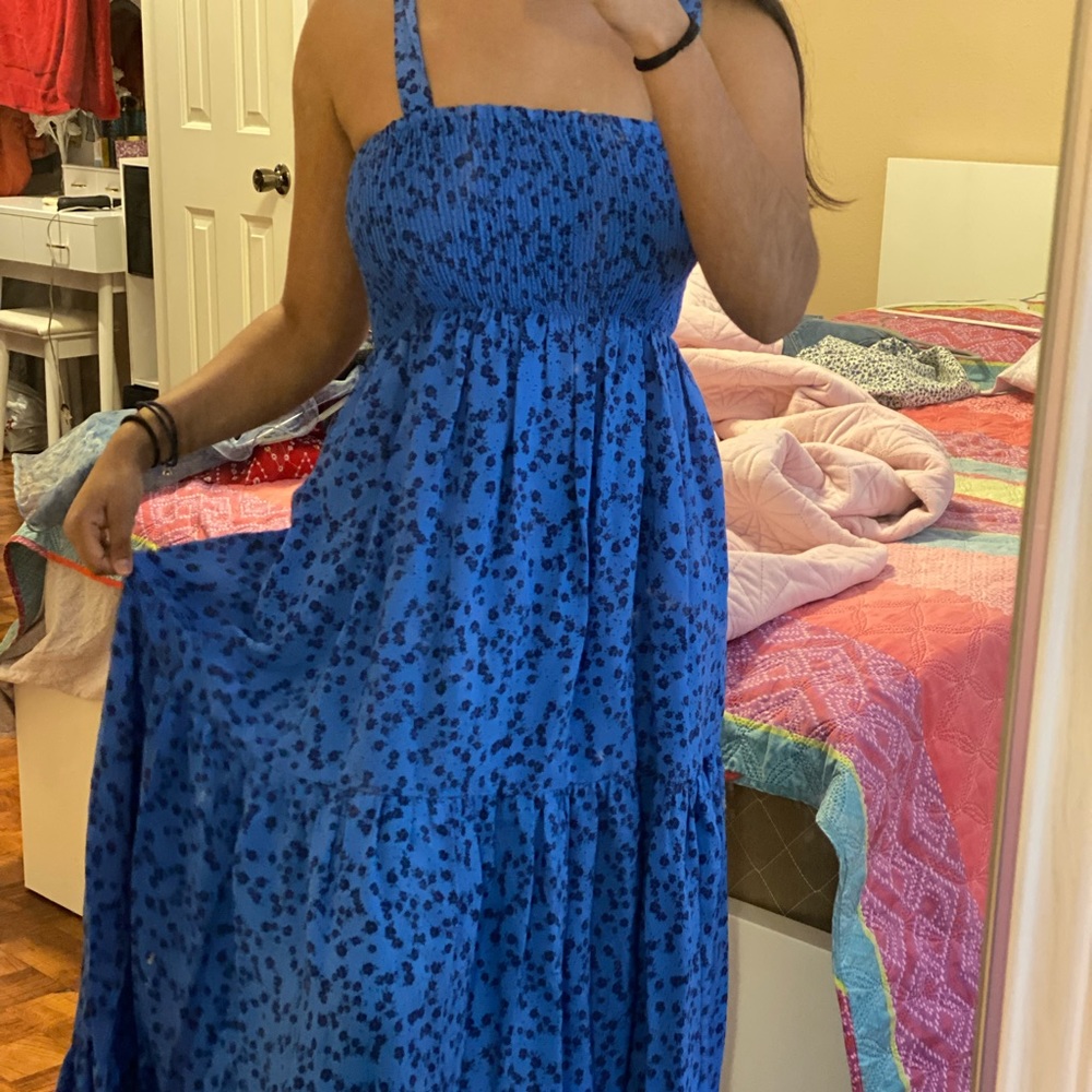 Maxi blue floral dress